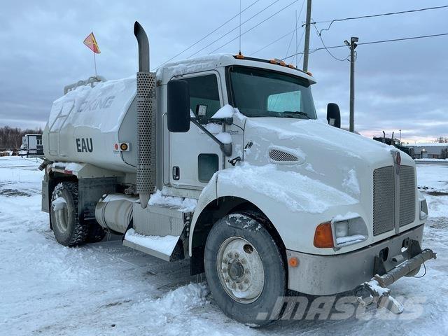 Kenworth T300 Tovornjaki za vodo