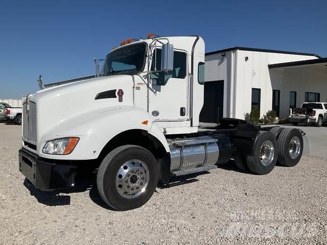 Kenworth T440 Vlačilci