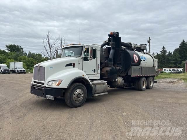 Kenworth T440 Bagri goseničarji