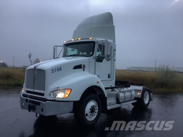 Kenworth T440 Vlačilci