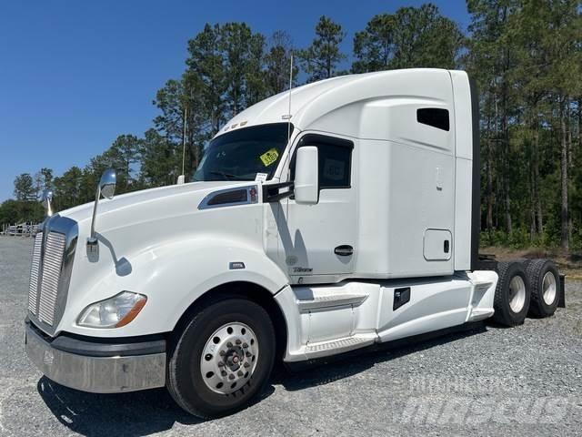 Kenworth T680 Vlačilci
