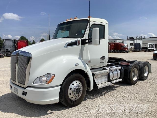 Kenworth T680 Vlačilci