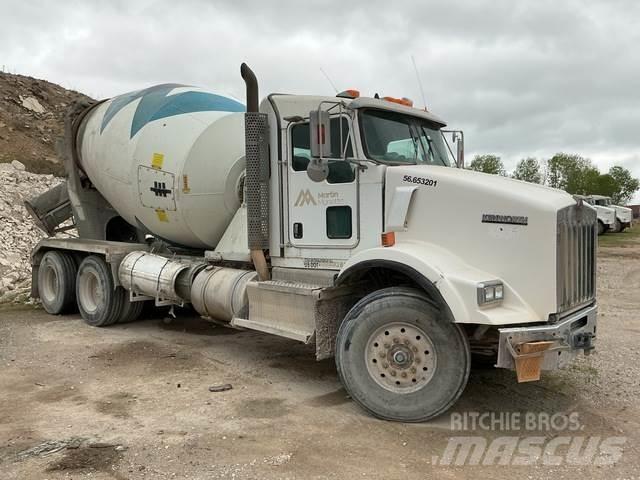 Kenworth T800 Drugi tovornjaki