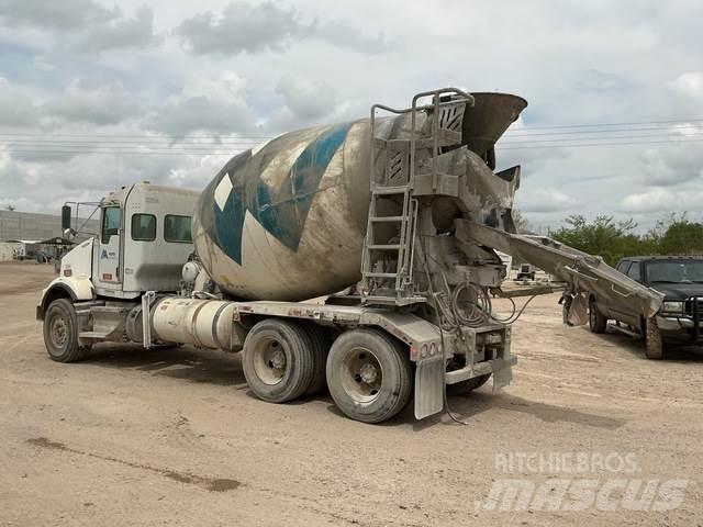 Kenworth T800 Drugi tovornjaki