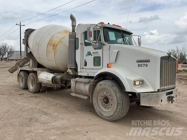 Kenworth T800 Drugi tovornjaki