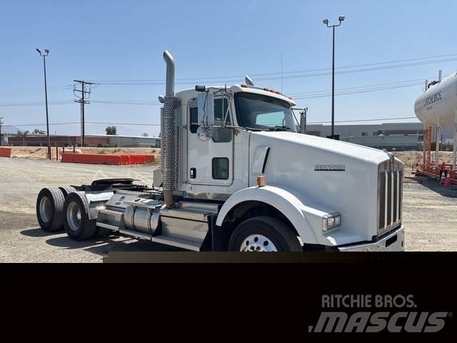 Kenworth T800 Vlačilci