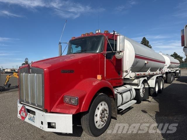 Kenworth T800 Tovornjaki cisterne