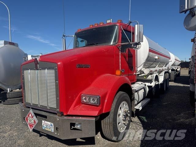 Kenworth T800 Tovornjaki cisterne