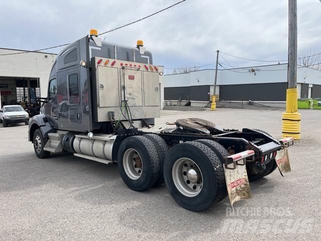 Kenworth T880 Vlačilci