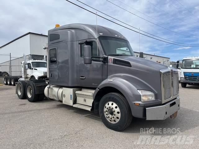 Kenworth T880 Vlačilci