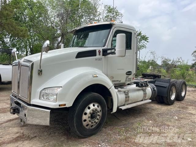 Kenworth T880 Vlačilci