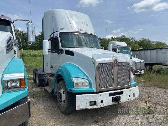 Kenworth T880 Vlačilci