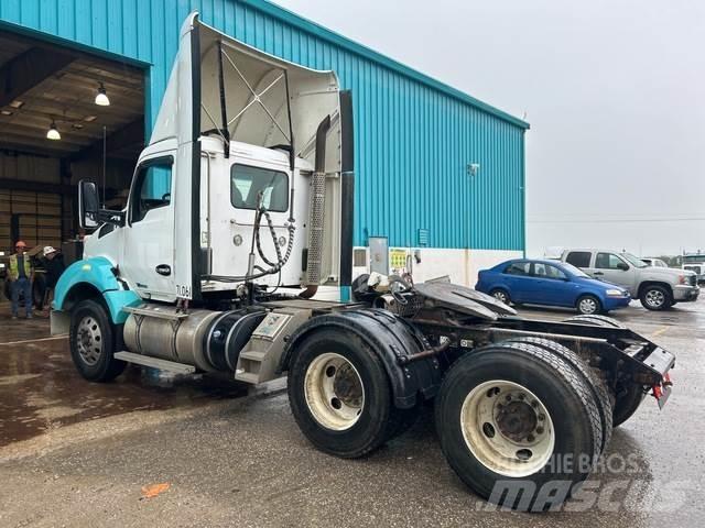 Kenworth T880 Vlačilci