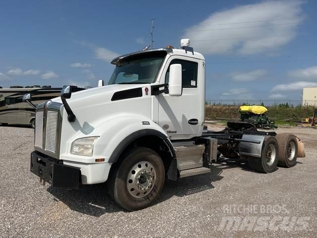 Kenworth T880 Vlačilci
