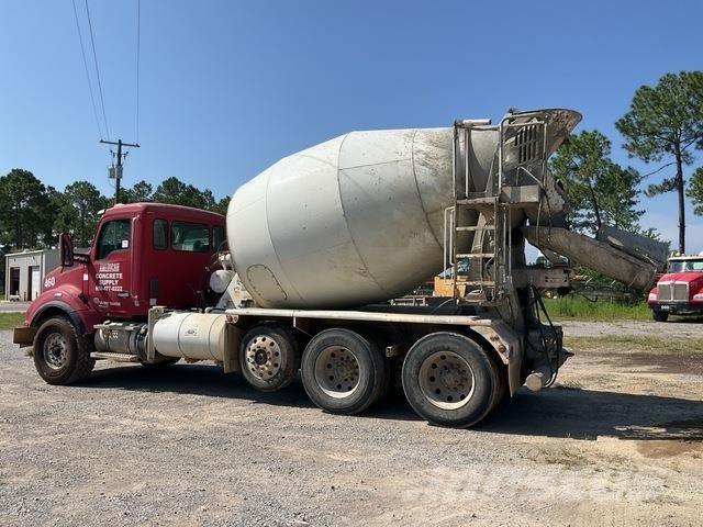 Kenworth T880 Drugi tovornjaki