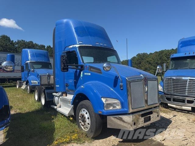Kenworth T880 Vlačilci