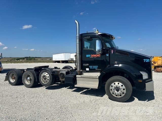 Kenworth T880 Vlačilci