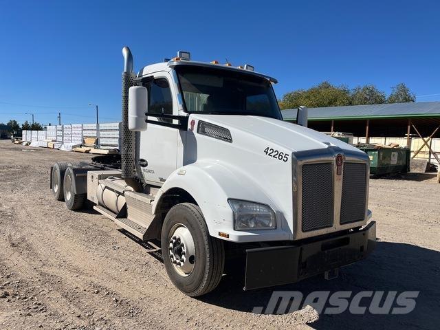 Kenworth T880 Vlačilci