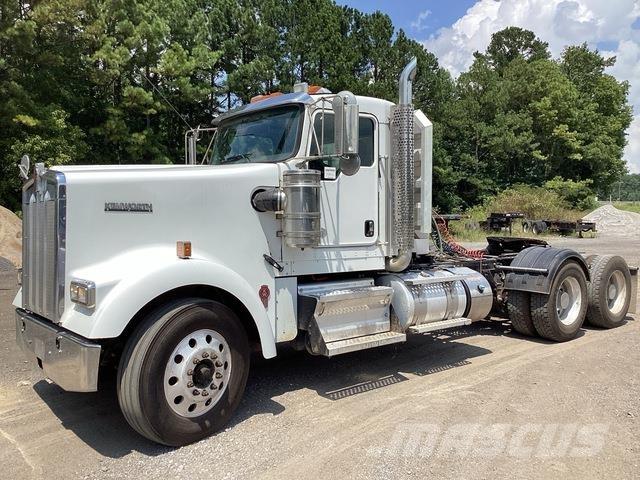 Kenworth W900 Vlačilci