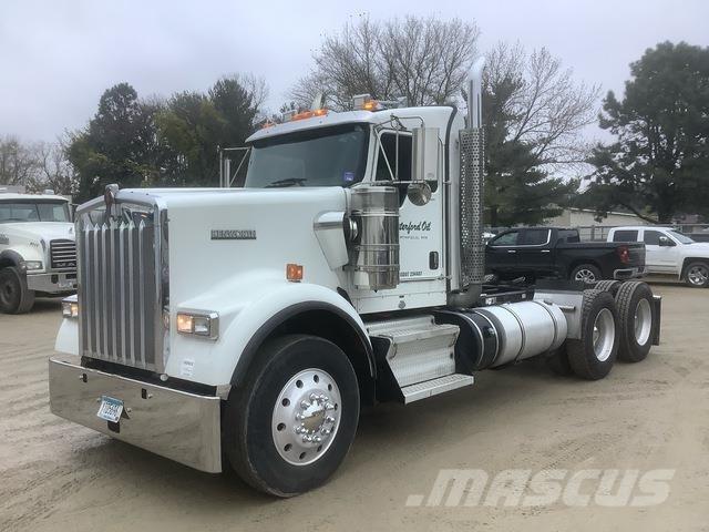 Kenworth W900 Vlačilci