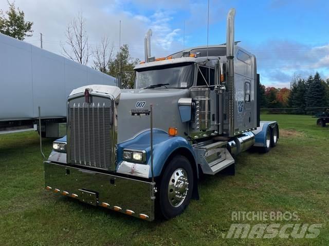Kenworth W900L Vlačilci