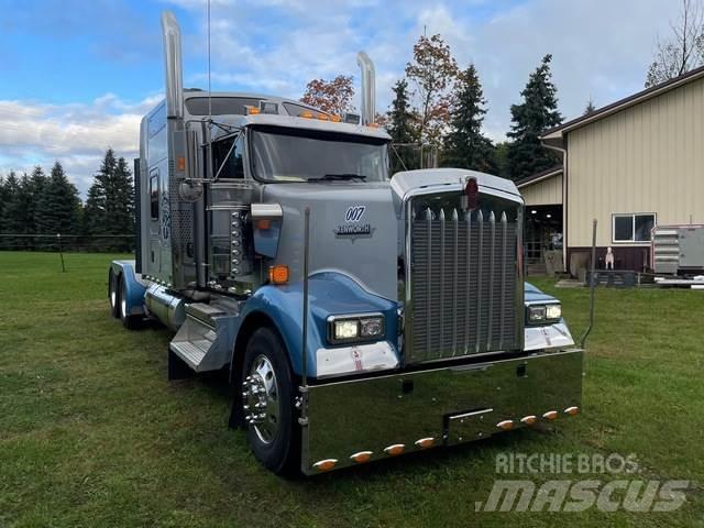 Kenworth W900L Vlačilci