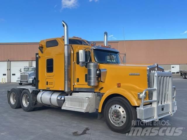 Kenworth W900L Vlačilci