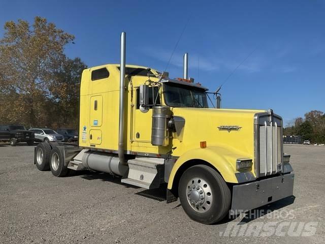 Kenworth W900L Vlačilci