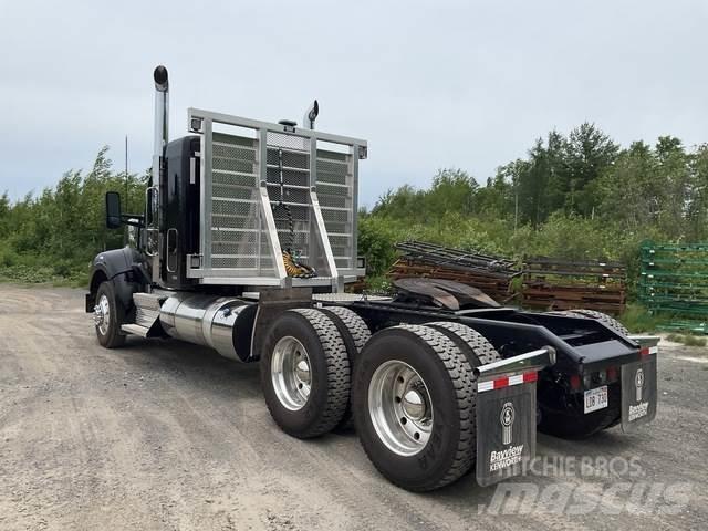 Kenworth W990 Vlačilci