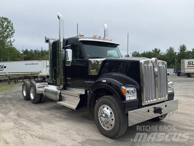 Kenworth W990 Vlačilci