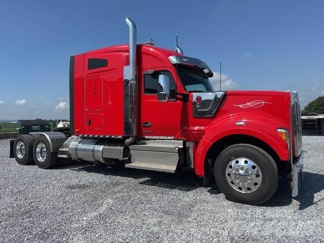 Kenworth W990 Vlačilci