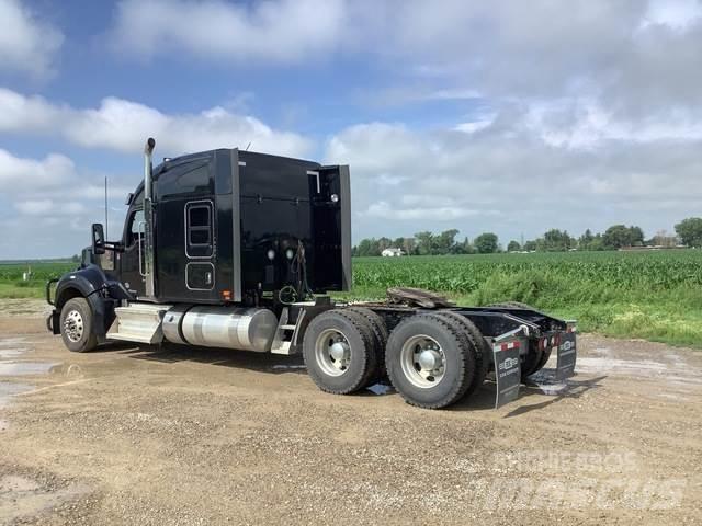 Kenworth W990 Vlačilci