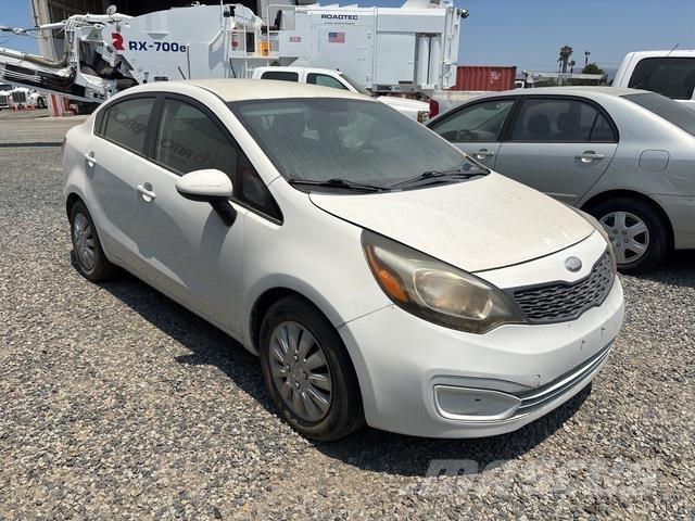 Kia Rio Avtomobili