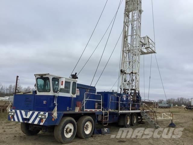  Kin-Rig NJX Mobilni vrtalni tovornjaki