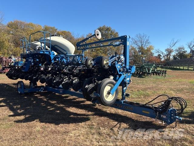 Kinze 3600 Sadilniki