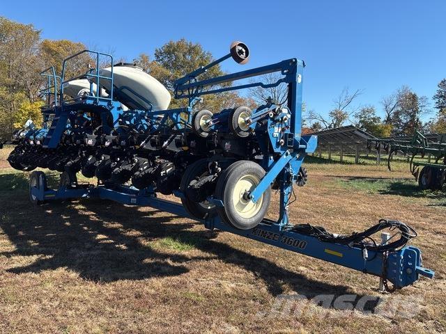 Kinze 3600 Sadilniki
