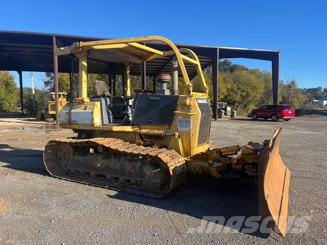 Komatsu  Buldožerji goseničarji