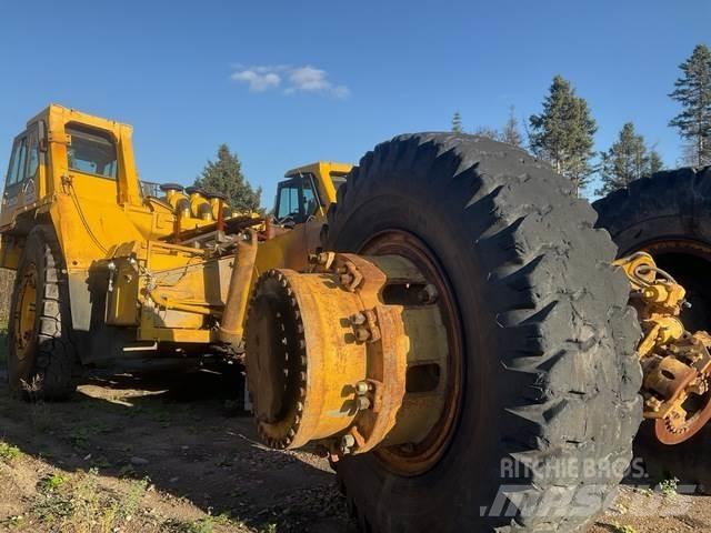 Komatsu 330M Zglobni demperji
