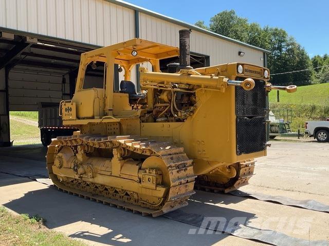 Komatsu D155-A Buldožerji goseničarji