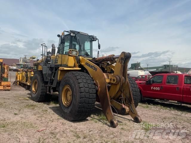 Komatsu WA500 Kolesni nakladalci