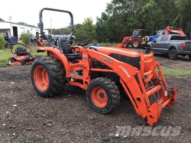 Kubota L3240 Manjši traktorji