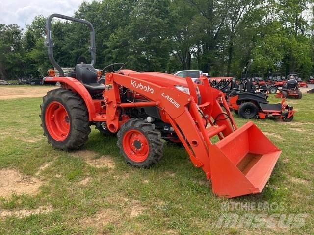 Kubota L3301DT Manjši traktorji