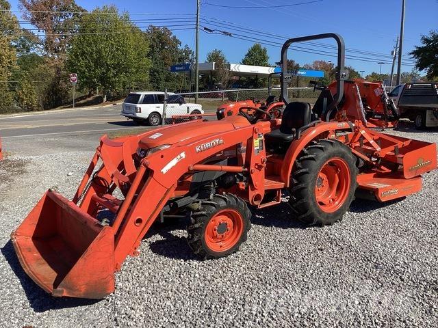 Kubota L3301DT Manjši traktorji