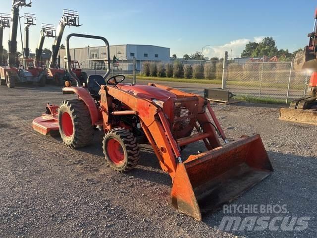 Kubota L3800 Manjši traktorji