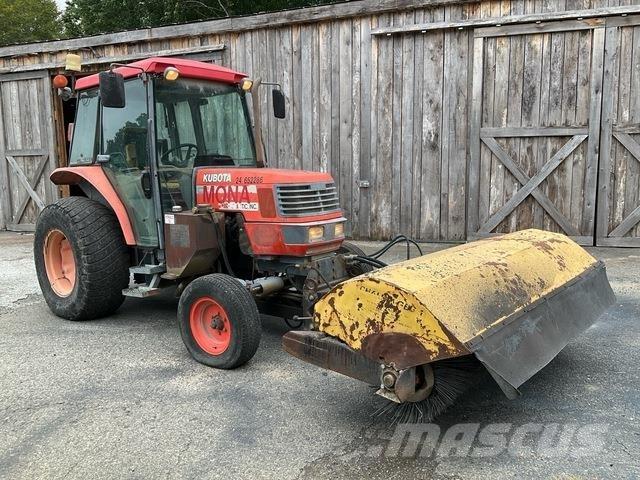Kubota M4900 Traktorji