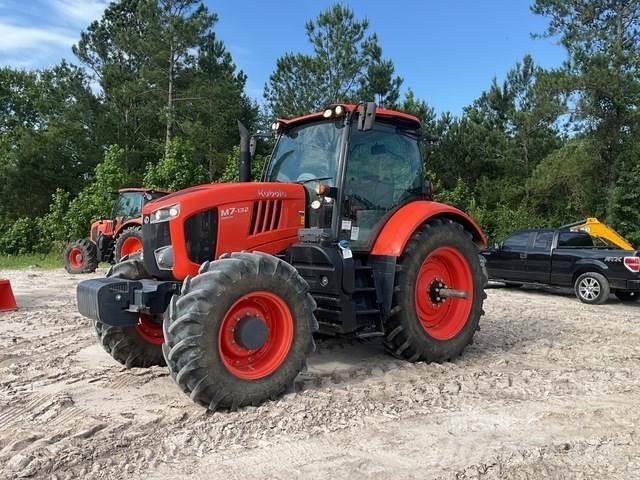 Kubota M7-132D Traktorji