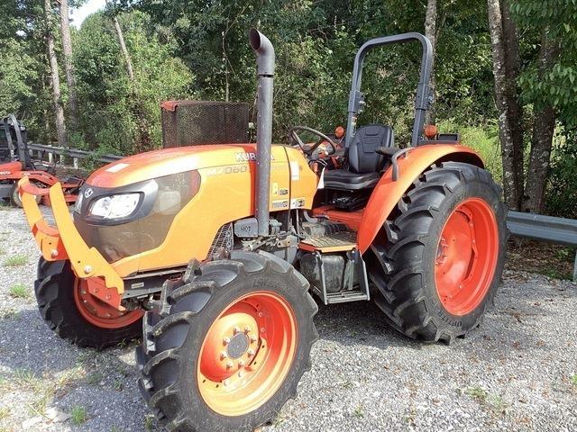 Kubota M7060HD Manjši traktorji