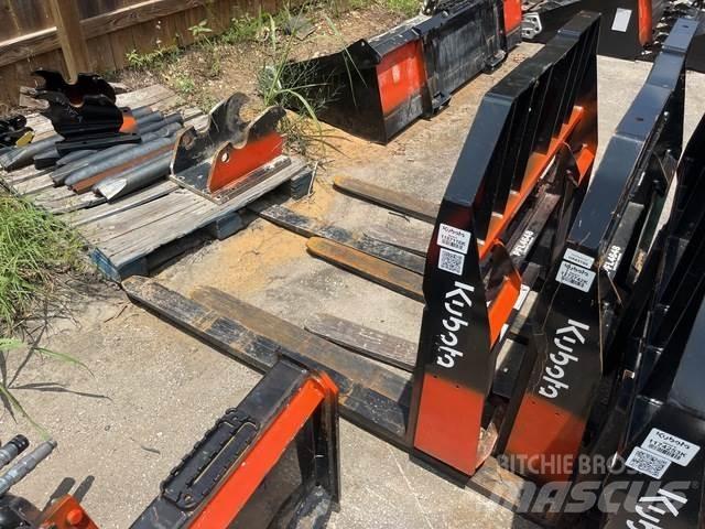 Kubota PFL4648 Gradbeništvo - drugo