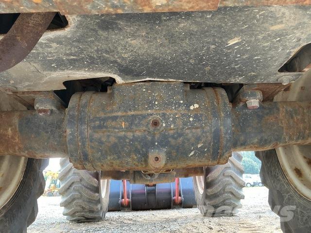 Kubota R430Z Kolesni nakladalci