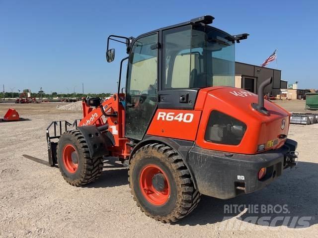Kubota R640R43 Kolesni nakladalci